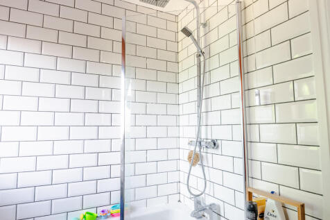 bathroom2