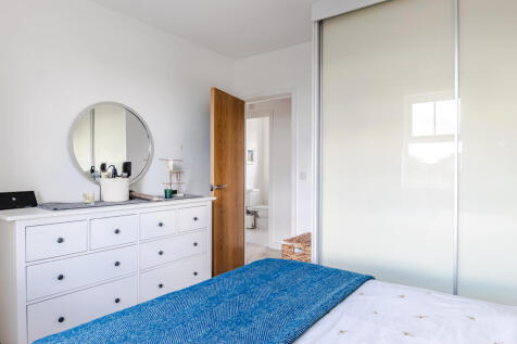 bedroom1b