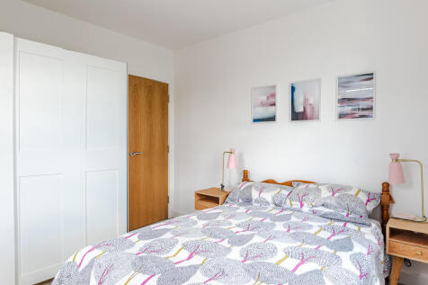 bedroom2a