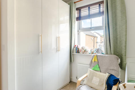 bedroom3b