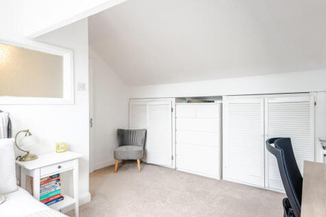bedroom2b