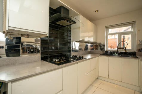 179easterlyroad12