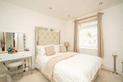 179easterlyroad24