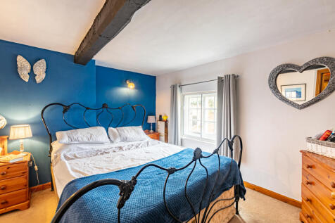bedroom1a