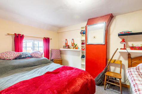 bedroom2a