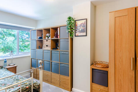 bedroom1b