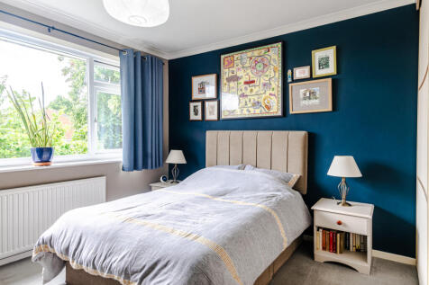 bedroom1a