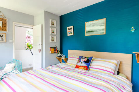 bedroom1a