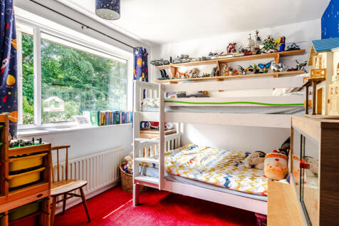 bedroom2a