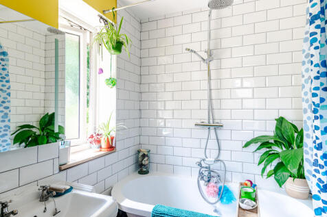 bathroom2