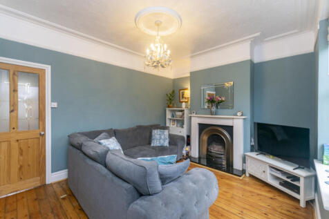 Lounge 1