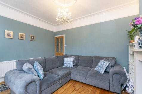 Lounge 2