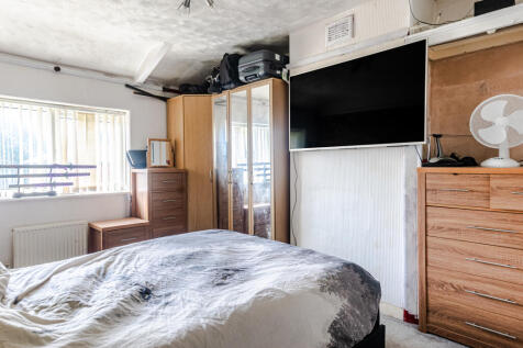 bedroom1a