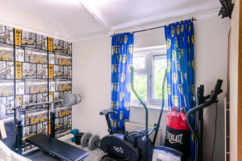 bedroom2
