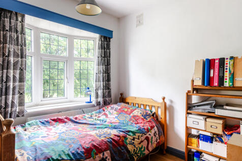 bedroom3