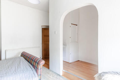 bedroom1b