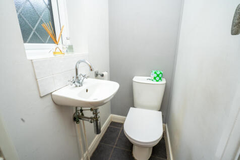 downstairs wc