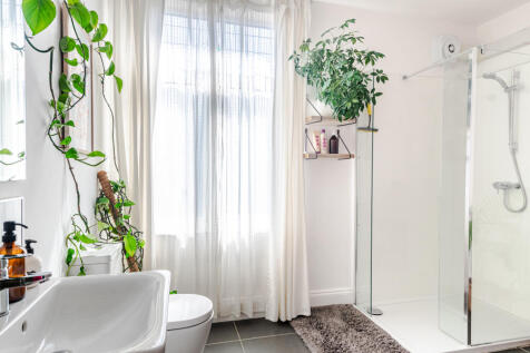 bathroom1