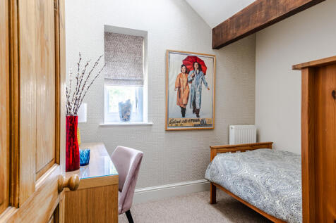 bedroom3