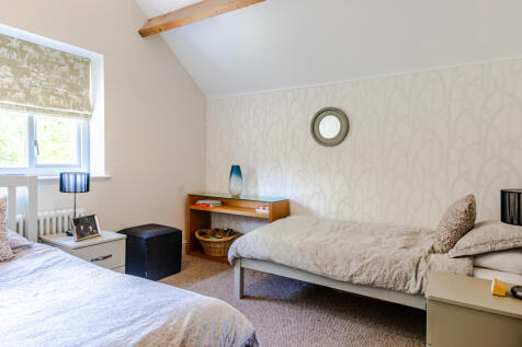 bedroom5