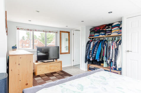 bedroom4b