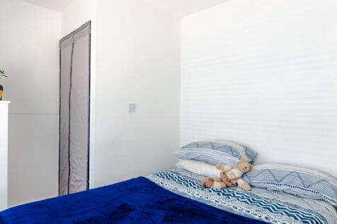 bedroom1b