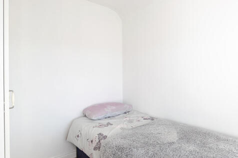 bedroom3a