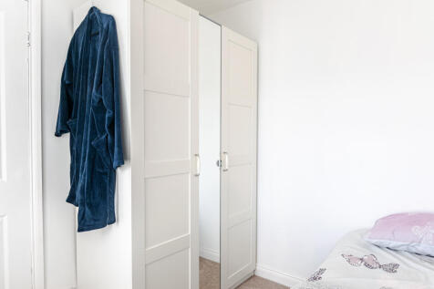 bedroom3b