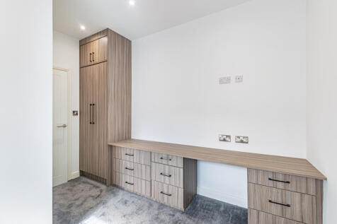 bedroom2b