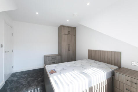 bedroom4b