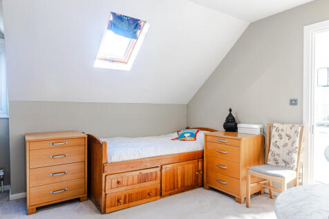 bedroom5