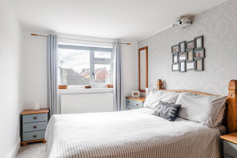bedroom2b