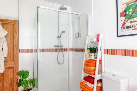 bathroom2