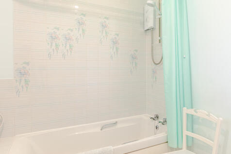 bathroom2