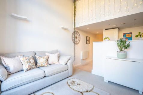 flat24oldschoolhouse15