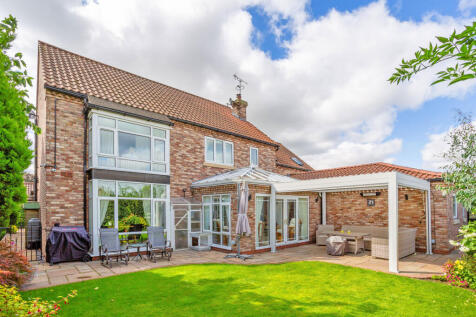 Rear Aspect/Garden
