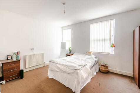 bedroom1