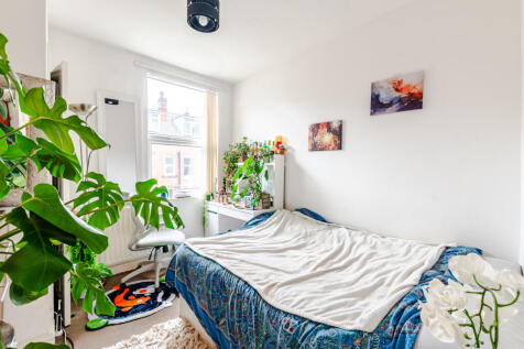 bedroom2