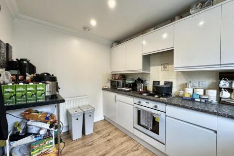 Kitchen return