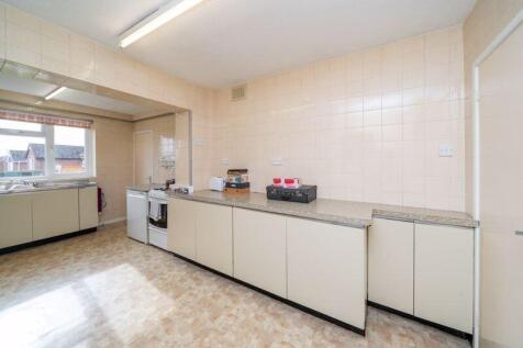 EXTENDED KITCHEN