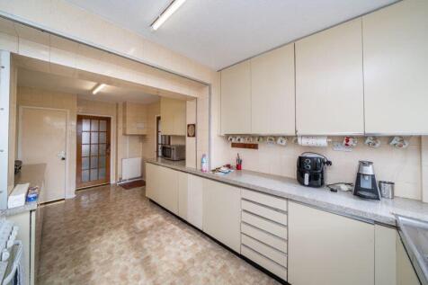 EXTENDED KITCHEN
