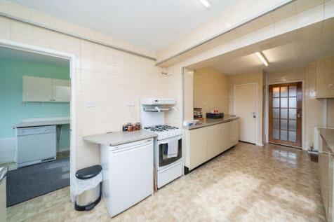 EXTENDED KITCHEN