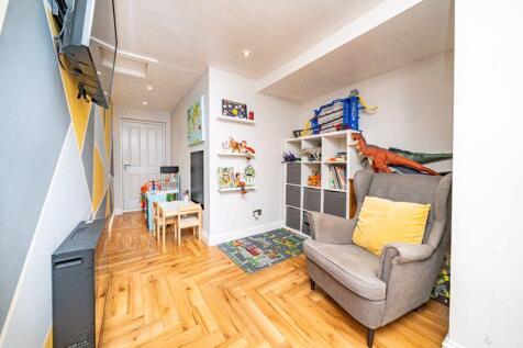 Play Room/Home Office