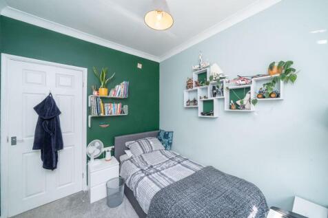 GROUND FLOOR BEDROOM 2