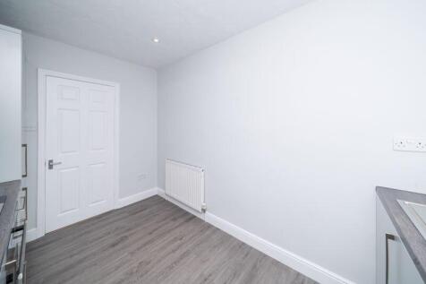 REFITTED KITCHEN