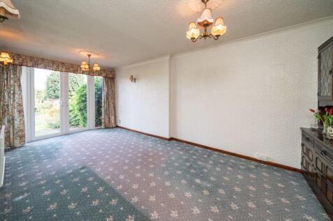 EXTENDED LOUNGE