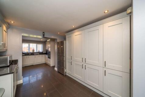 EXTENDED KITCHEN