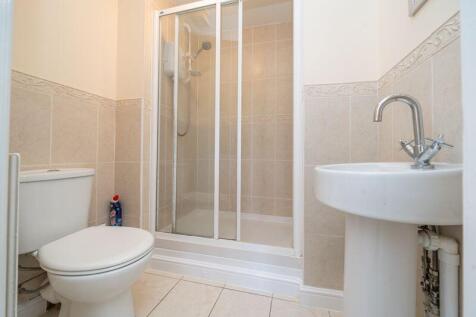 BEDROOM 1 EN-SUITE