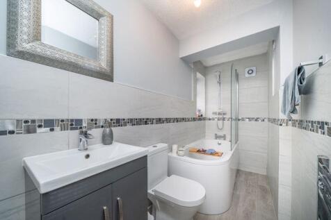 STYLISH BATHROOM