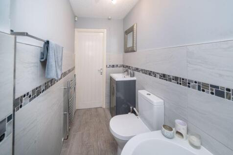 STYLISH BATHROOM